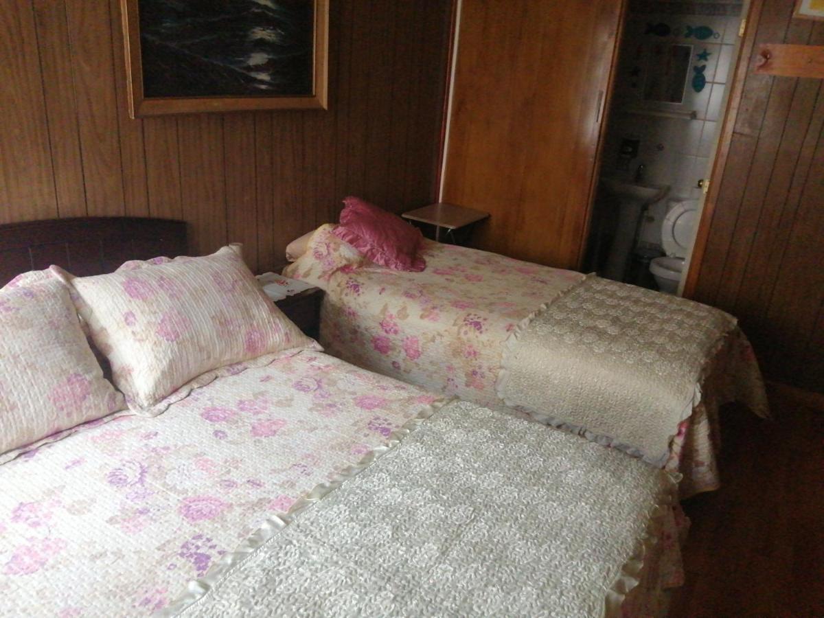 Alojamiento Familiar Rey Bed and Breakfast Punta Arenas Esterno foto