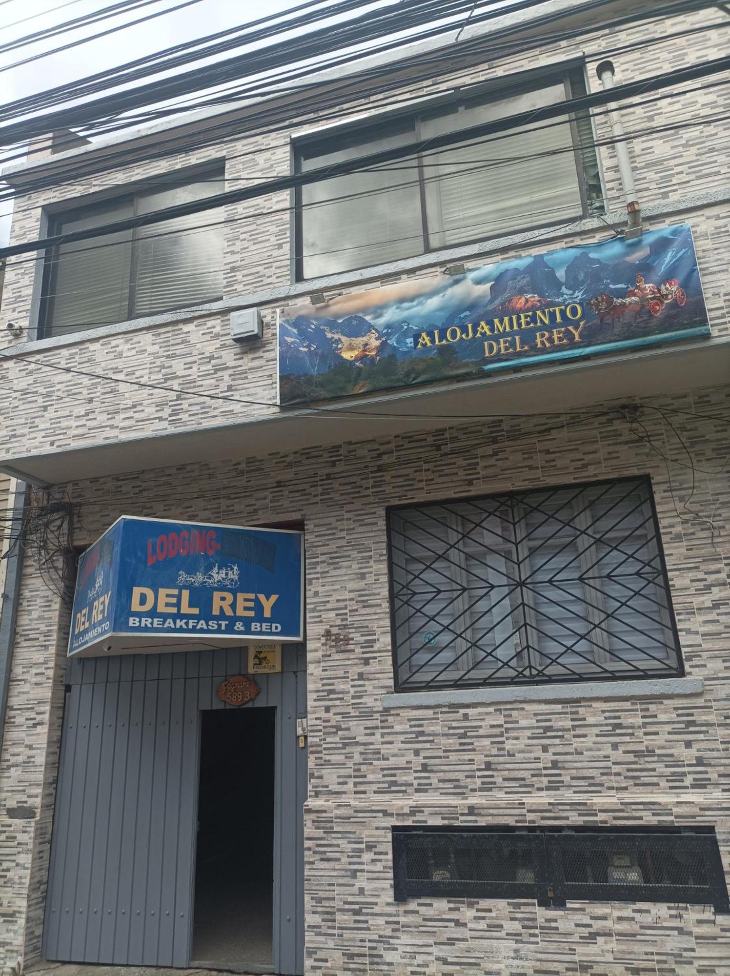 Alojamiento Familiar Rey Bed and Breakfast Punta Arenas Esterno foto
