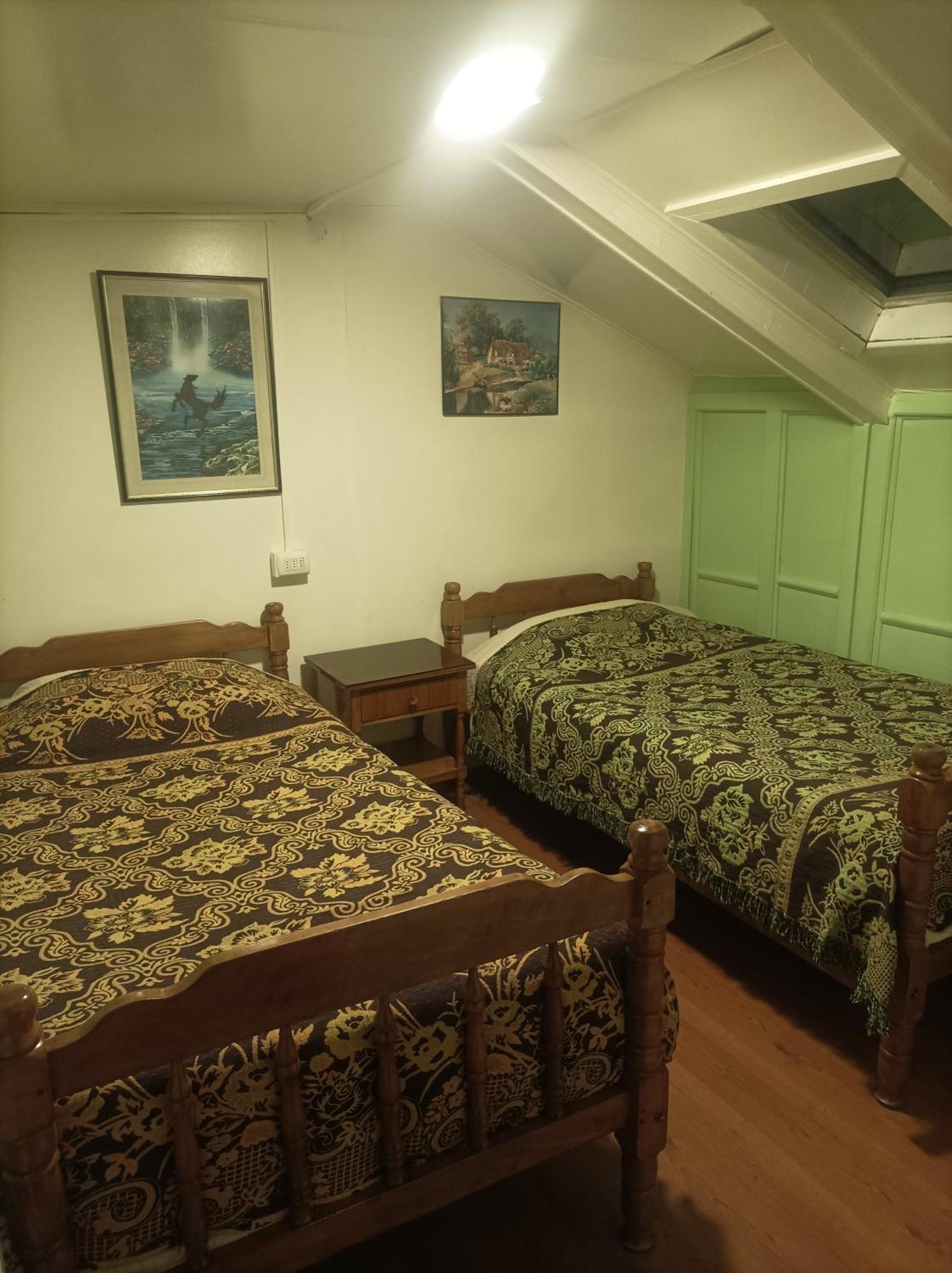 Alojamiento Familiar Rey Bed and Breakfast Punta Arenas Esterno foto