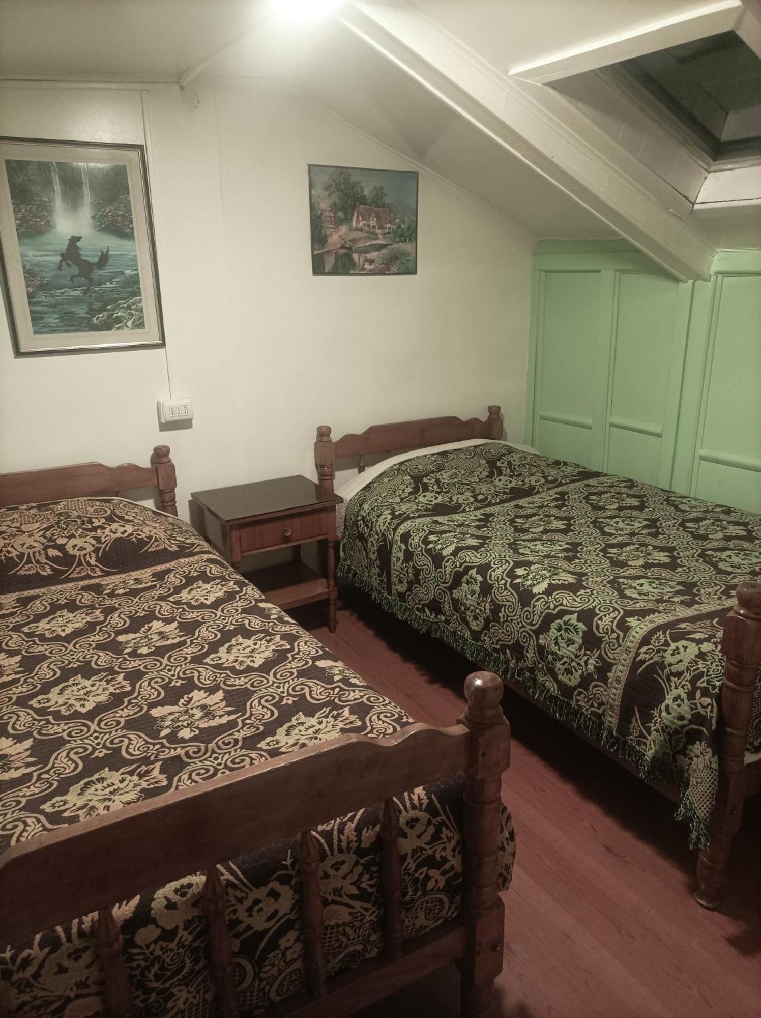 Alojamiento Familiar Rey Bed and Breakfast Punta Arenas Esterno foto