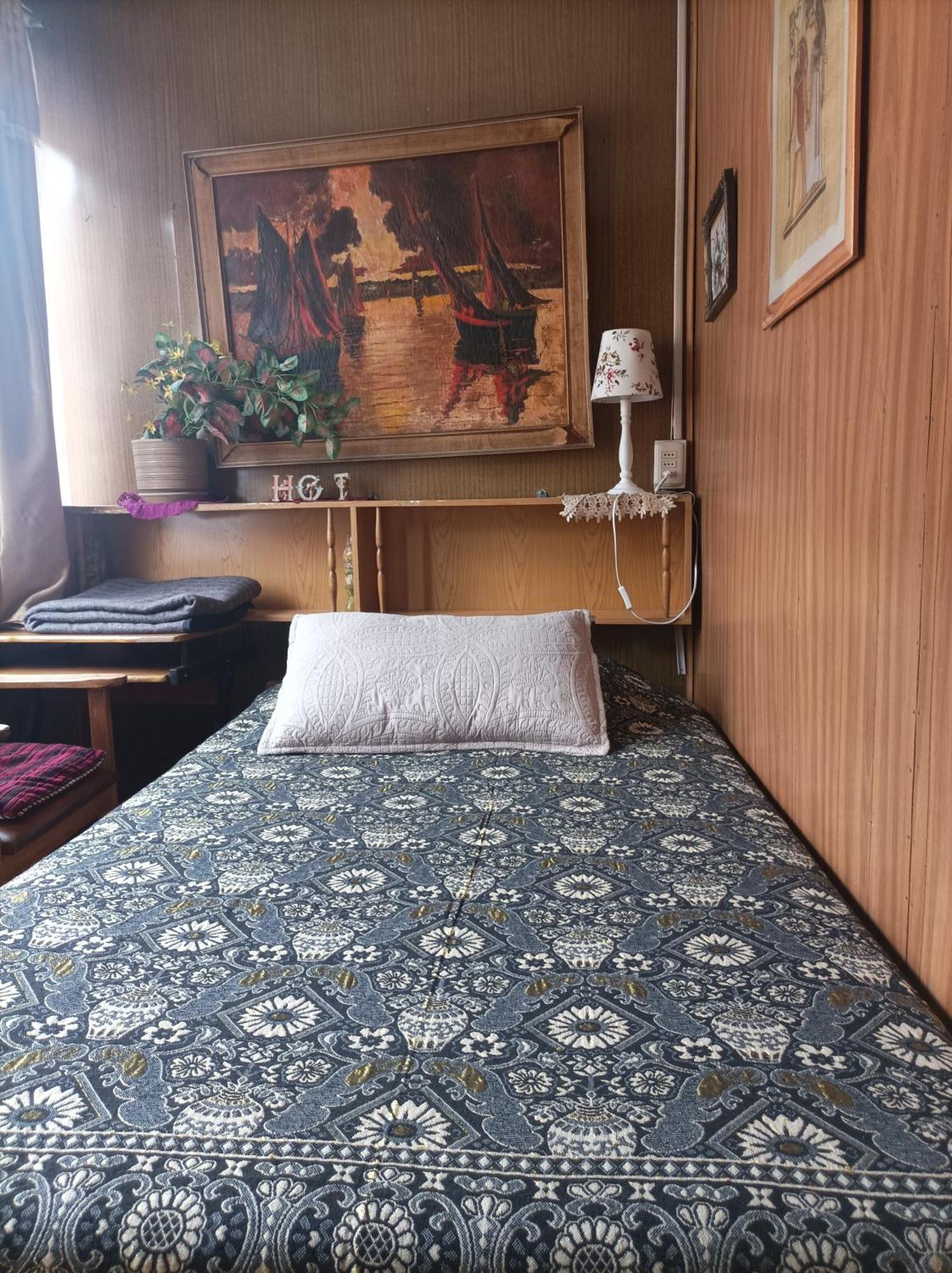 Alojamiento Familiar Rey Bed and Breakfast Punta Arenas Esterno foto