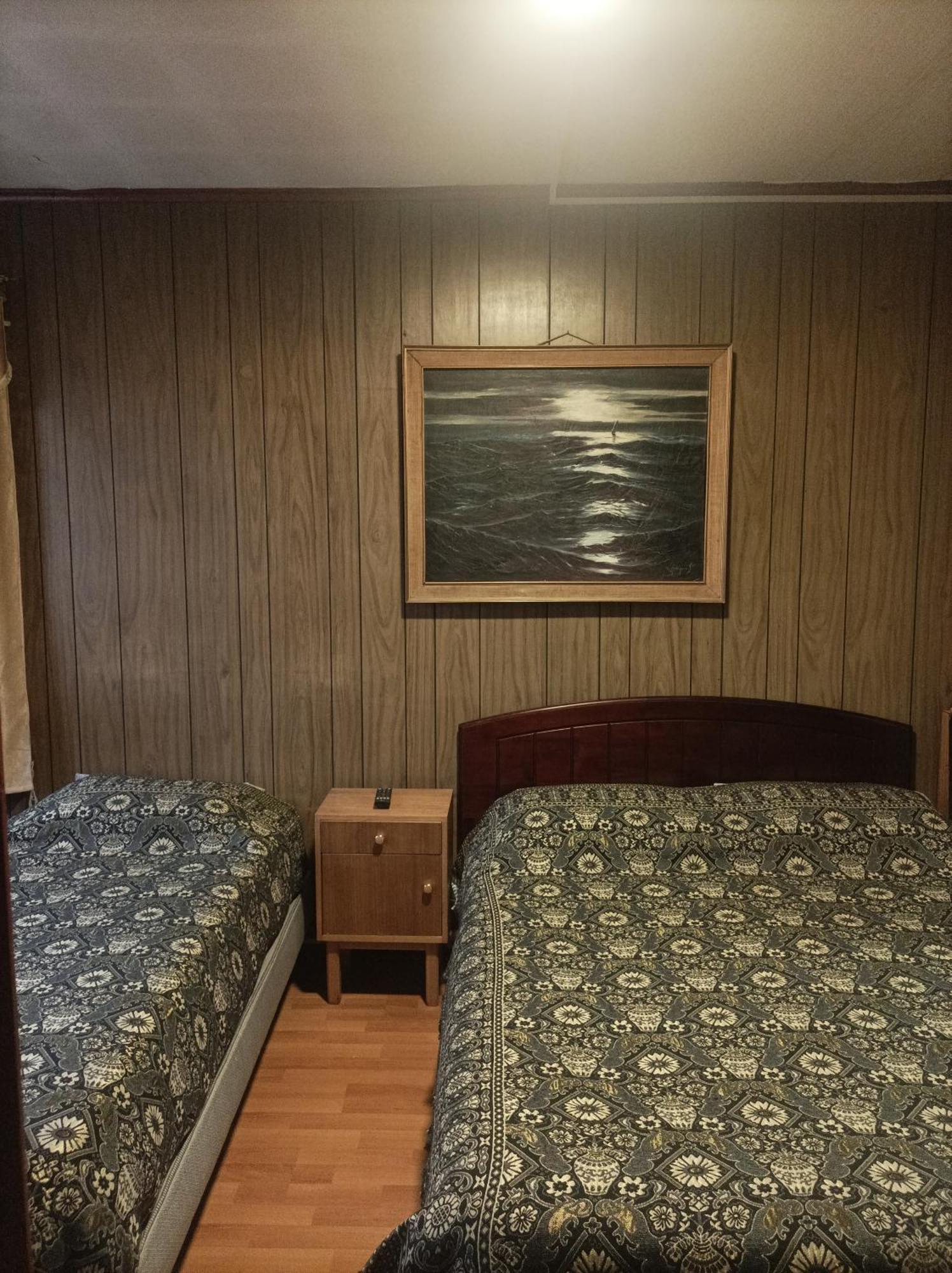 Alojamiento Familiar Rey Bed and Breakfast Punta Arenas Esterno foto
